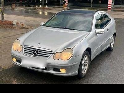 Mercedes C180