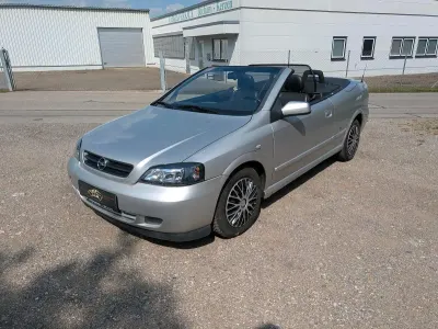 Używany Opel Astra Cabriolet 101 KM (74 kW) 2002 Srebrny Kabriolet