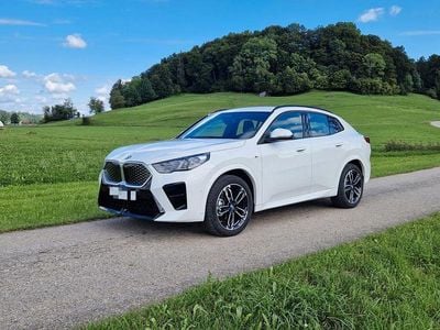 BMW iX2