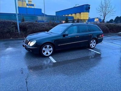 Gebraucht Mercedes E320 224 PS (164 kW) 2004 Schwarz Kombi