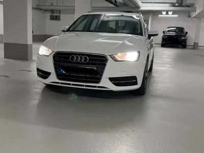 Gebraucht Audi A3 116 PS (85 kW) 2016 Weiß Limousine