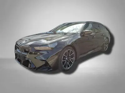 Gebraucht BMW M5 727 PS (534 kW) 2025 Saphirschwarz metallic Kombi
