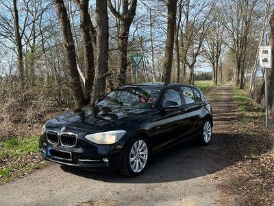 Gebraucht BMW 116 Sport Line 136 PS (100 kW) 2012 Schwarz Kleinwagen