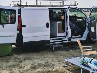 Gebraucht Opel Vivaro 110 PS (80 kW) 2008 Weiß Van / Kleinbus