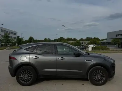 Gebraucht Jaguar E-Pace 200 PS (147 kW) 2019 Grau SUV