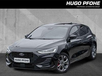 Agate black metallic Gebraucht 2022 Ford Focus ST-Line Limousine | 18.189 € (Fairer Preis)