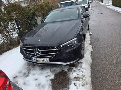 Schwarz Gebraucht 2022 Mercedes E220 Limousine | 31.000 € (Guter Preis)