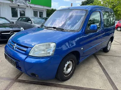 Gebraucht Citroën Berlingo 75 PS (55 kW) 2006 Blau Van / Kleinbus