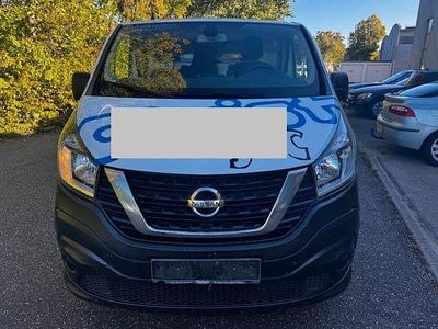 Nissan NV300