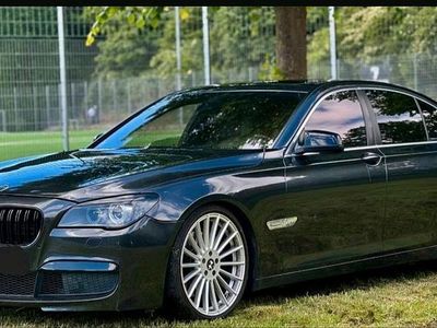 BMW 750
