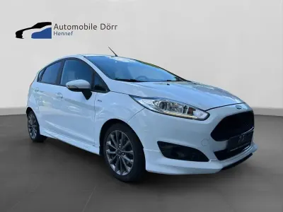 Gebraucht Ford Fiesta ST-Line 101 PS (74 kW) 2017 Weiß Kleinwagen