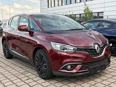 Gebraucht Renault Scénic IV Business 110 PS (80 kW) 2018 Karminrot Van / Kleinbus