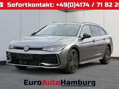 Neu VW Passat R-line 193 PS (141 kW) 2026 Diabasgrau metallic/grau Kombi