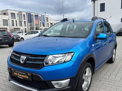 Gebraucht Dacia Sandero Prestige 90 PS (66 kW) 2015 Blau Limousine