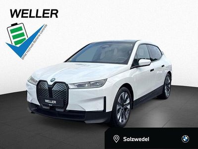 Second-hand BMW iX Comfort Edition 239 kW (326 CP) 2022 Alb SUV