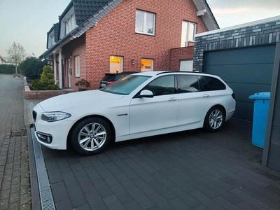 Gebraucht BMW 525 Luxury Line 218 PS (160 kW) 2017 Weiß Kombi