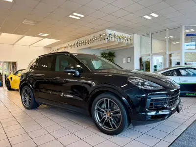 Gebraucht Porsche Cayenne 441 PS (324 kW) 2018 Schwarz SUV