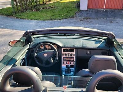Gebraucht Mercedes SLK200 163 PS (119 kW) 2002 Andere farben Cabrio