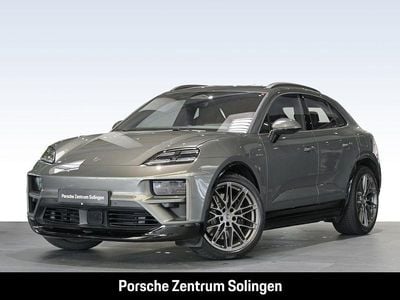 Gebraucht Porsche Macan Turbo 469 kW (639 PS) 2025 Gruen SUV