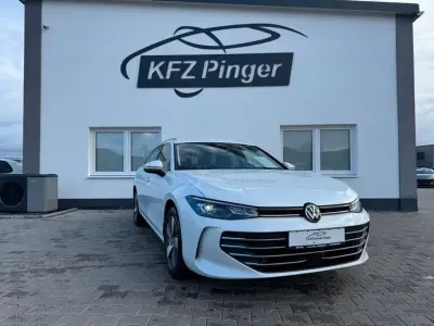 Gebraucht VW Passat Business 150 PS (110 kW) 2025 Weiß Kombi