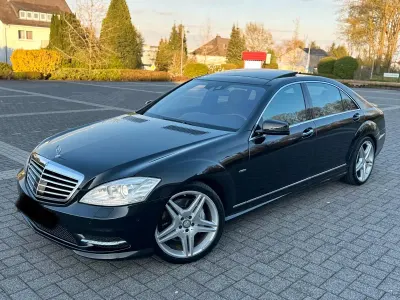 Gebraucht Mercedes S500L AMG 435 PS (319 kW) 2011 Schwarz Limousine