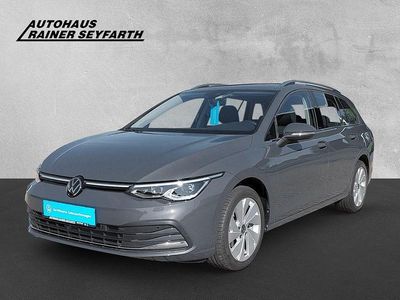 Grau Gebraucht 2024 VW Golf VIII Style Kombi | 27.490 € (Guter Preis)