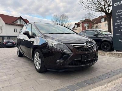 Second-hand Opel Zafira Tourer Edition 140 CP (102 kW) 2015 Monovolum