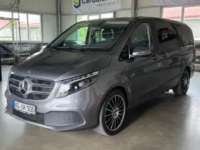 Gebraucht Mercedes V250 190 PS (139 kW) 2023 Grau Van / Kleinbus