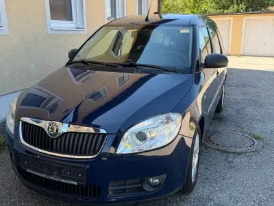 Gebraucht Skoda Roomster 86 PS (63 kW) 2009 Blau Van / Kleinbus