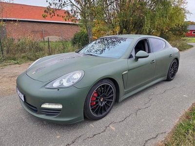 Porsche Panamera 4S