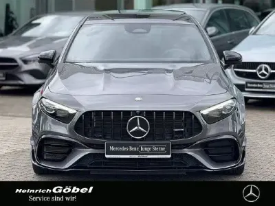 Używany Mercedes A45 AMG Premium Plus 421 KM (309 kW) 2024 Szary Sedan/Limuzyna