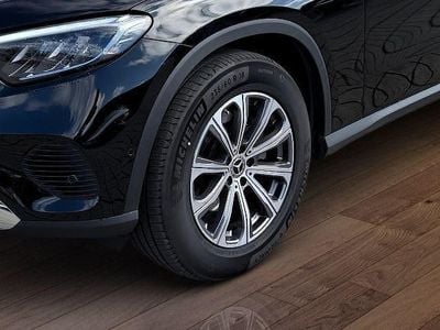 Gebraucht Mercedes GLC200 Avantgarde 204 PS (150 kW) 2025 Schwarz SUV