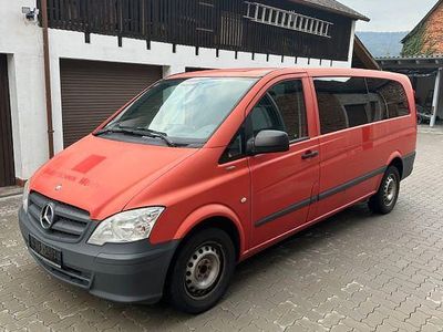 Rot Gebraucht 2011 Mercedes Vito Van | 5.950 € (Etwas zu teuer)