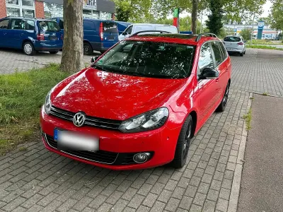 Gebraucht VW Golf VII 140 PS (102 kW) 2012 Rot Kombi