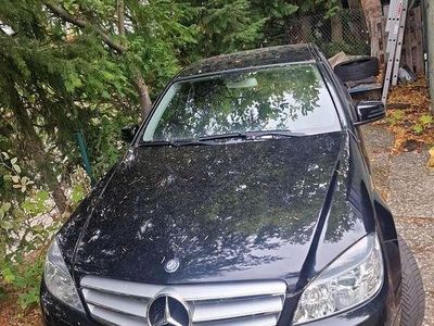 Mercedes C200