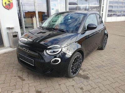 Gebraucht Fiat 500e Icon 86 kW (118 PS) 2021 Colore esterno (onyx schwarz) Limousine