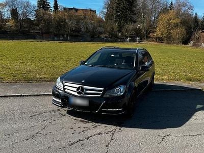 Gebraucht Mercedes 170 170 PS (125 kW) 2012 Schwarz Kombi