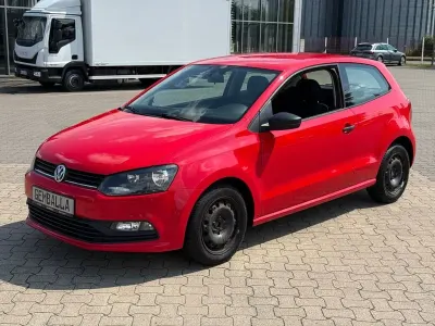 Gebraucht VW Polo Trendline 60 PS (44 kW) 2017 Rot Limousine