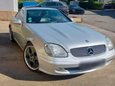 Usata Mercedes SLK200 204 CV (150 kW) 2000 Argento Cabrio