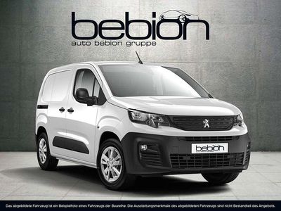 Gebraucht Peugeot Partner Premium 76 PS (55 kW) 2024 Lack grau artense/typ aussenve Van / Kleinbus