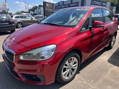 Gebraucht BMW 218 Active Tourer Sport Line 150 PS (110 kW) 2016 Rot Van / Kleinbus