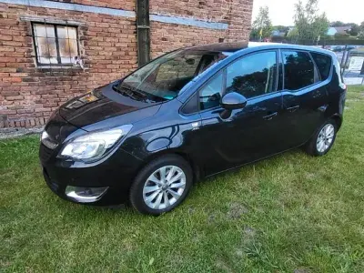 Gebraucht Opel Meriva Active 140 PS (102 kW) 2016 Schwarz Van / Kleinbus