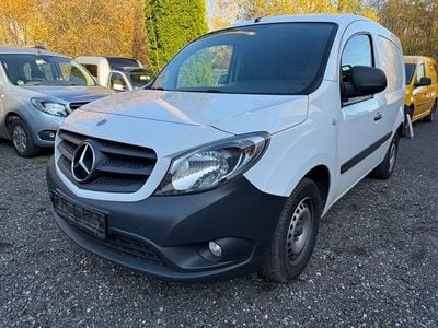 Mercedes Citan 111