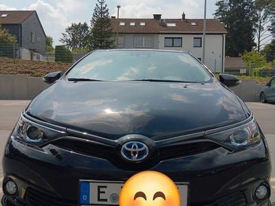 Toyota Auris Hybrid