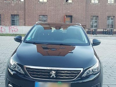 Usata Peugeot 308 SW 131 CV (96 kW) 2021 Nero Station wagon