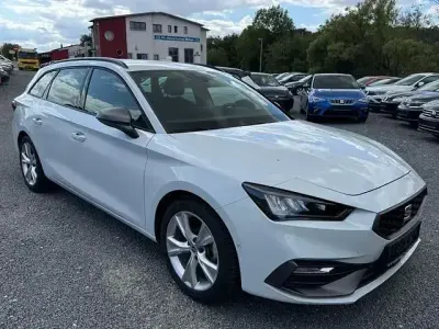 Gebraucht Seat Leon FR-Line 150 PS (110 kW) 2025 Weiß Limousine