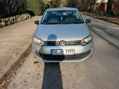 Gebraucht VW Polo 60 PS (44 kW) 2012 Silber Kleinwagen