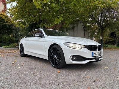 Begagnad BMW 430 Advantage 252 HK (185 kW) 2018 Vit Sportkupé