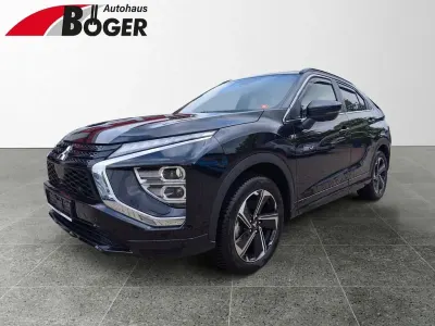 Gebraucht Mitsubishi Eclipse Cross Plus 188 PS (138 kW) 2022 Schwarz SUV