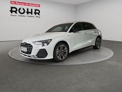 Gebraucht Audi A3 S-Line 116 PS (85 kW) 2025 Gletscherweiss metallic Limousine